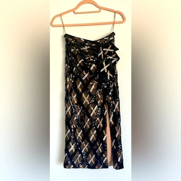 NWOT Dress the Population Black Mesh Overlay Sequin Skirt Size Extra Small. - Picture 2 of 4